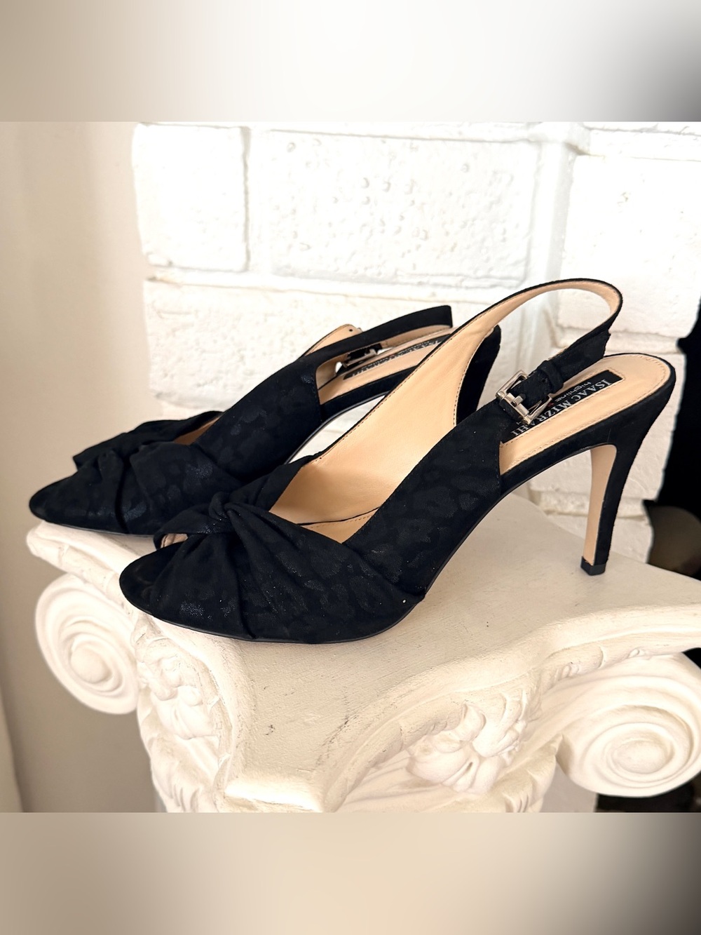Isaac Mizrahi Women's Black Slingback Heels size 10
